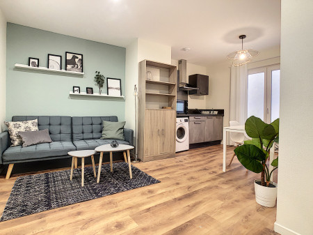  Appartement confortable et contemporain dans un immeuble ancien à Agen. Une réalisation ARCADIE - Maîtrise d'Œuvre.  